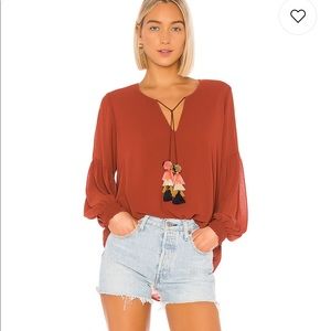 Show me your mumu Jelina top NWT